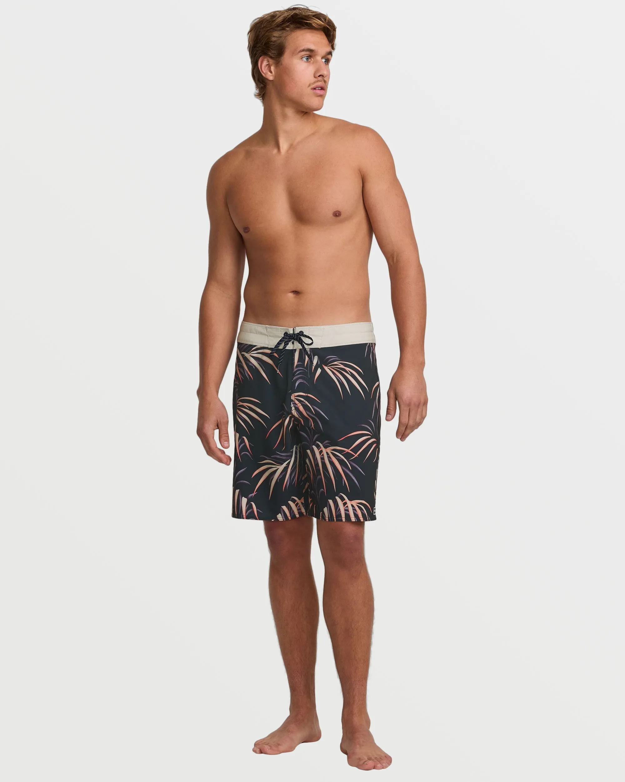 Sundays Pro Performance 19" Boardshorts - Aged Indigo Billabong