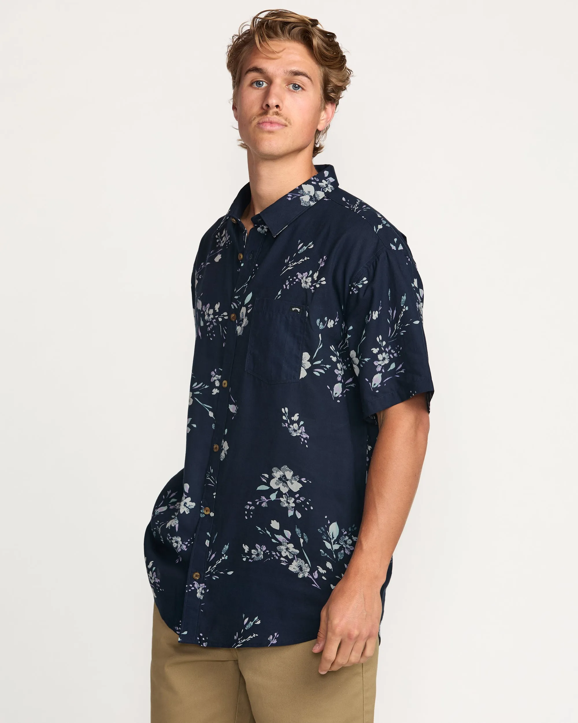 Sundays Short Sleeve Shirt - Dark Navy Billabong