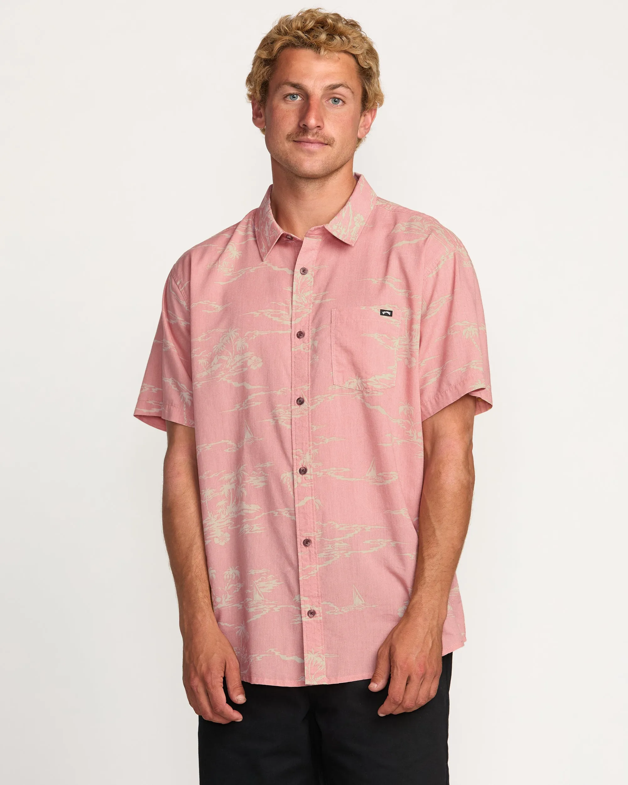 Sundays Short Sleeve Shirt - Dust Red Billabong
