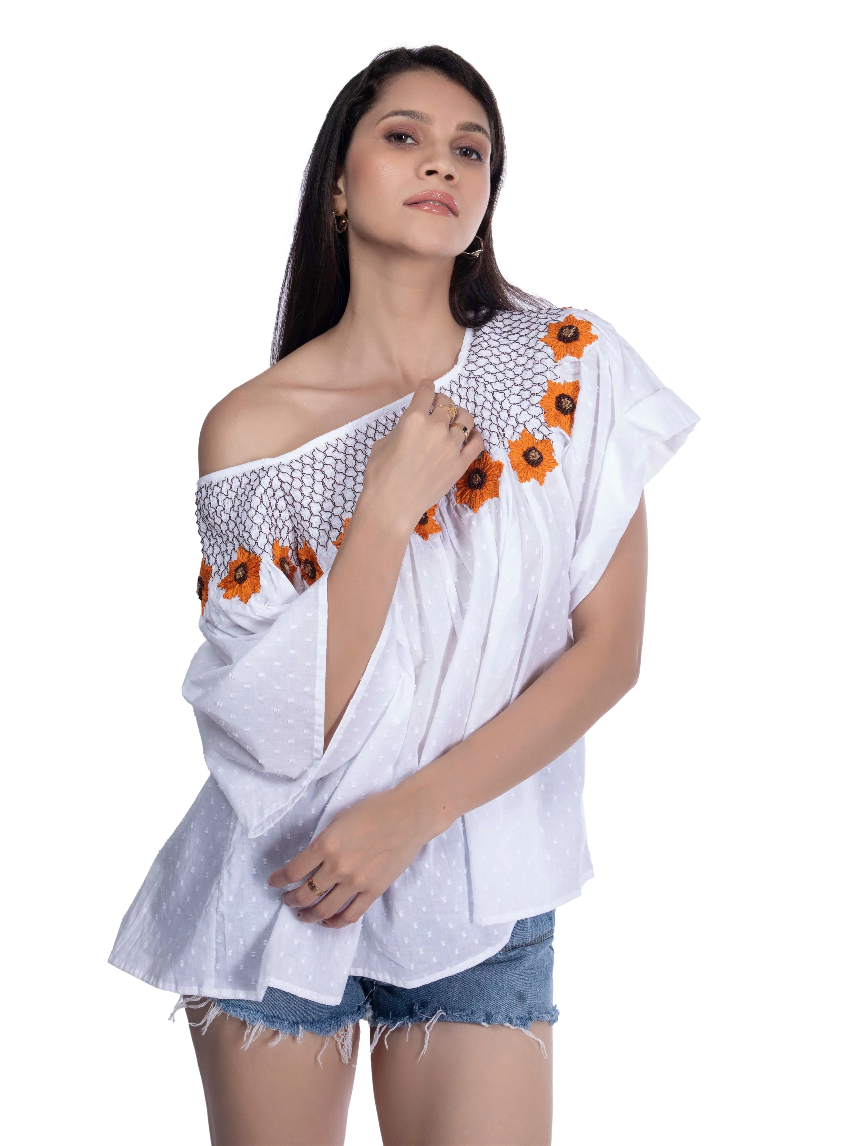 Sunflower Embroidered White Casual Summer Top French Theory