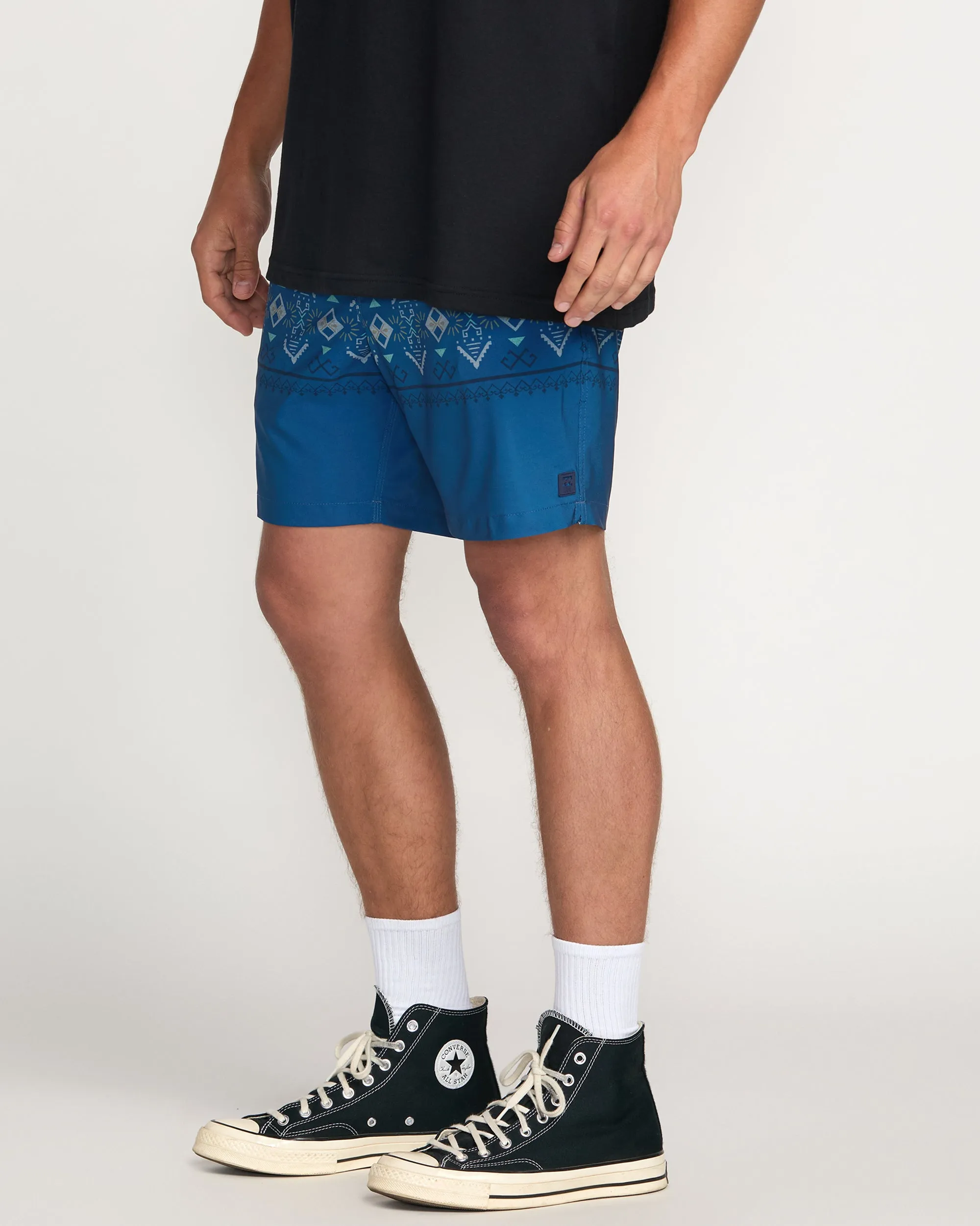 Surftrek Elastic Submersible 17" Hybrid Shorts - Deep Blue Billabong
