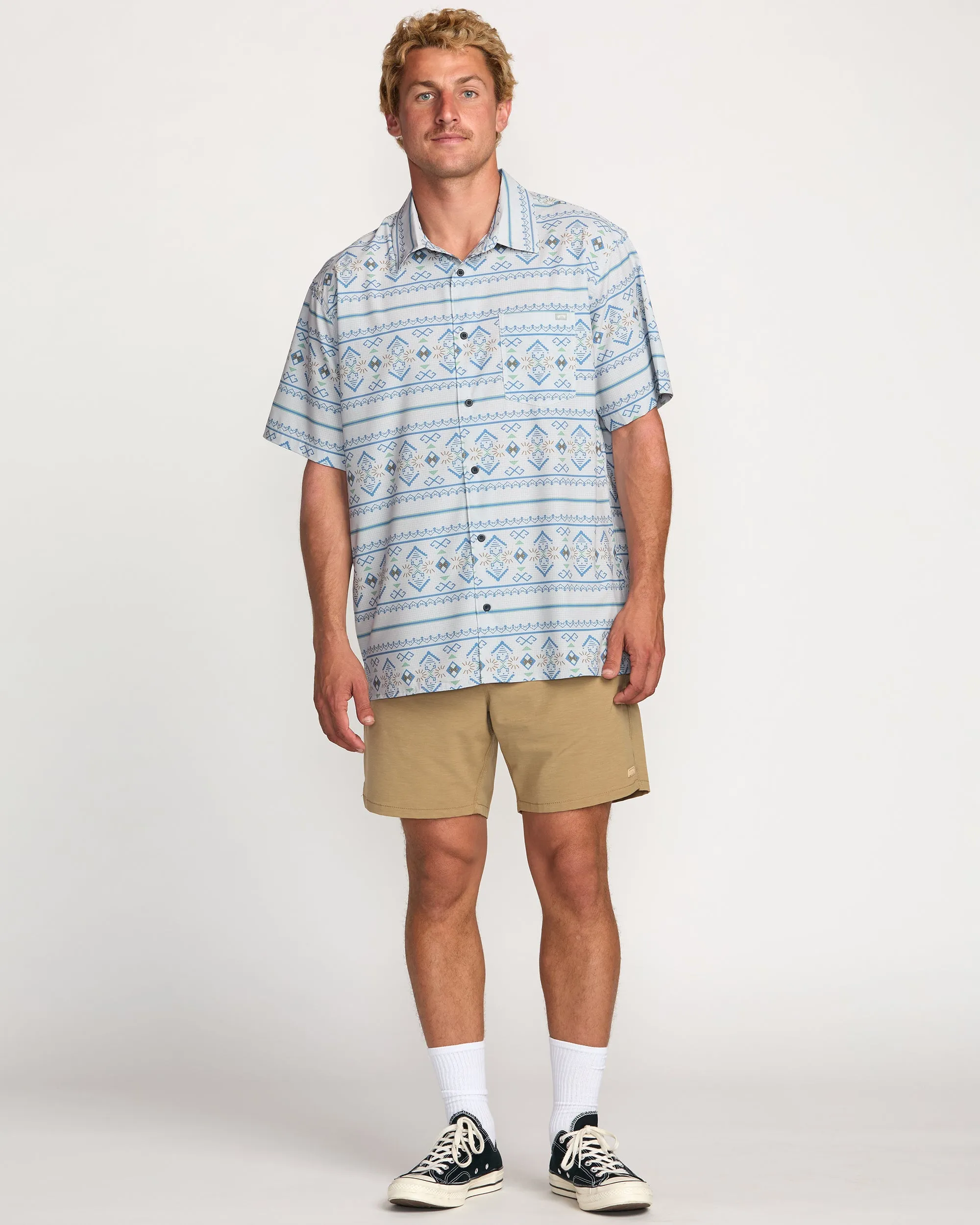 Surftrek Perf Short Sleeve Shirt - Alloy Billabong