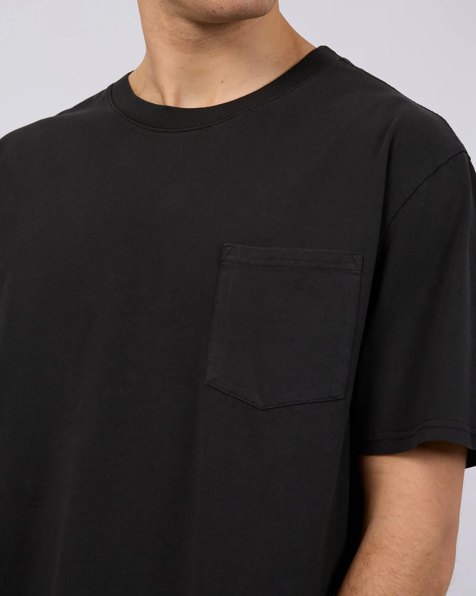 Surplus Pocket Tee Ii Washed Black