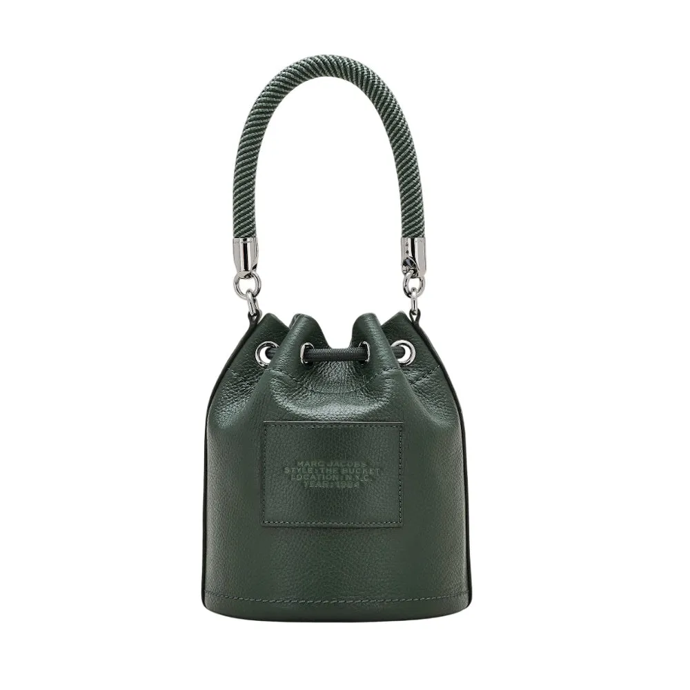 THE LEATHER BUCKET BAG
