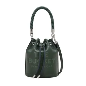 THE LEATHER BUCKET BAG