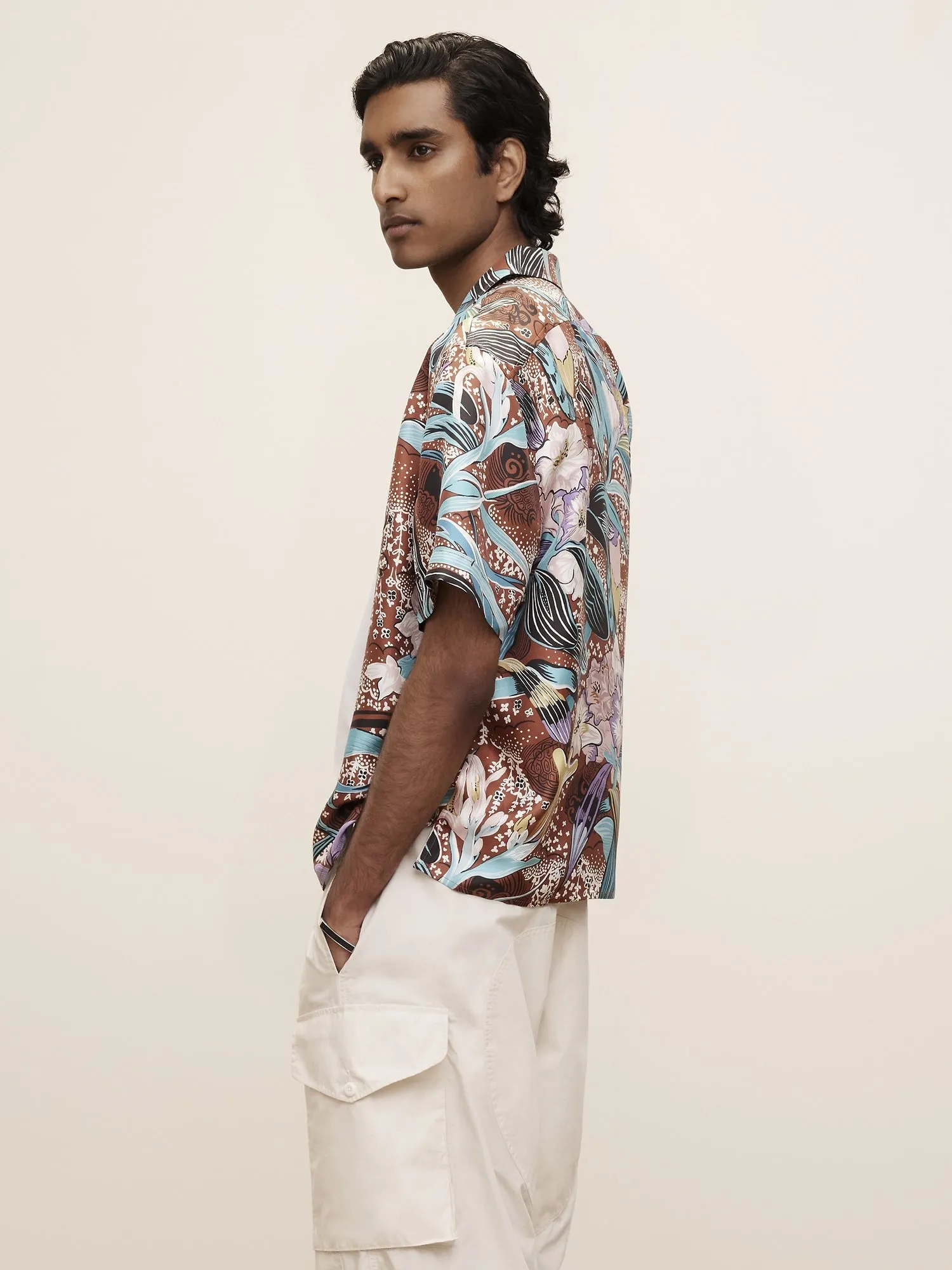 The White Lotus Relaxed Poplin Cargo Pants Banana Republic