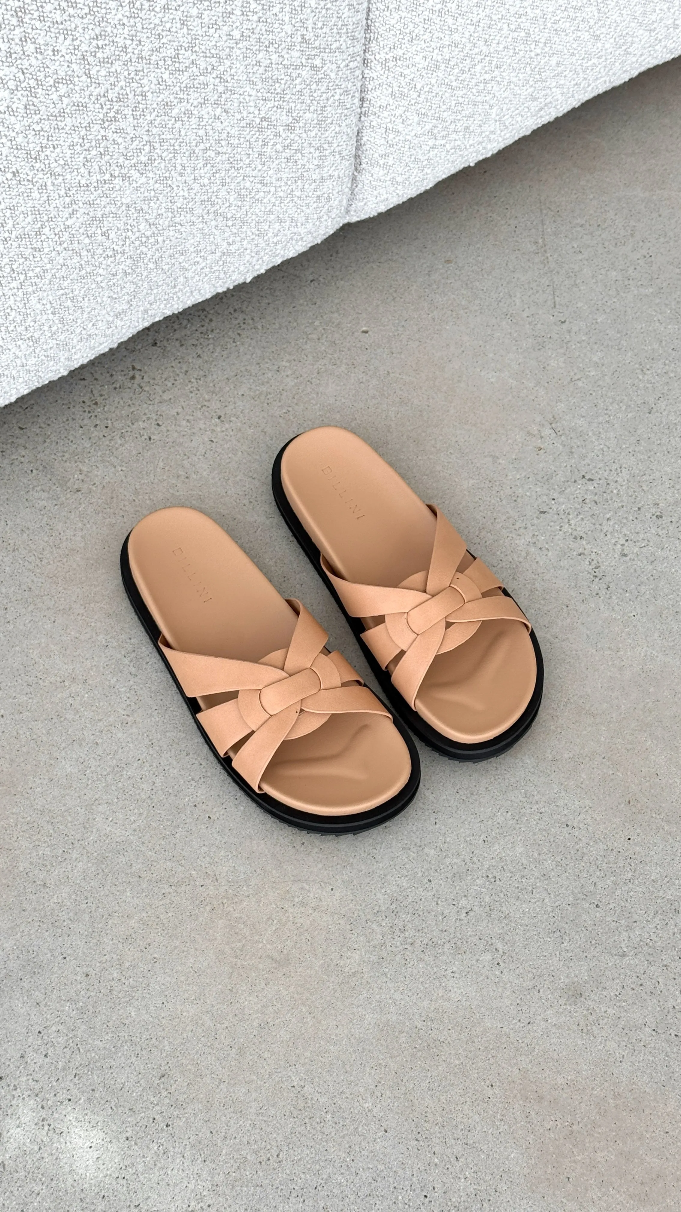 Tinker Slides - Desert Billy J