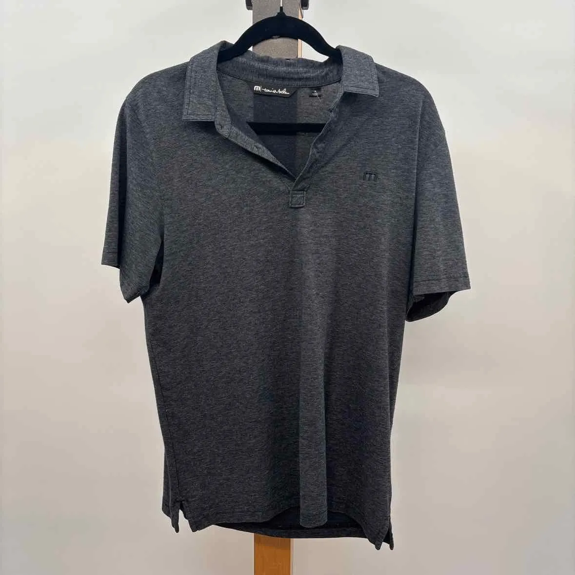 Travis Matthew Men's Size M Black Striped Short Sleeve Shirt