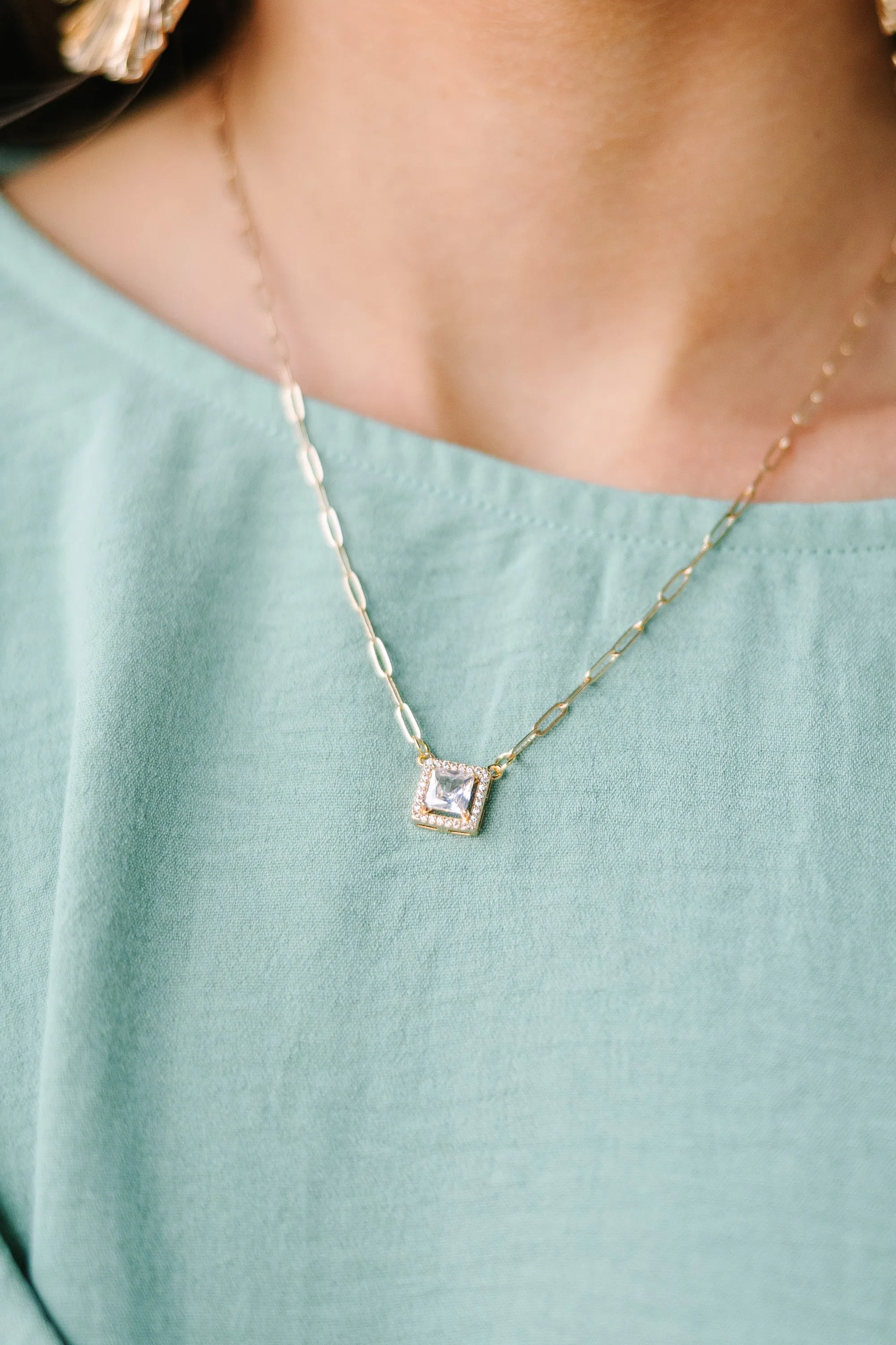 Treat You Well Crystal Pendant Necklace