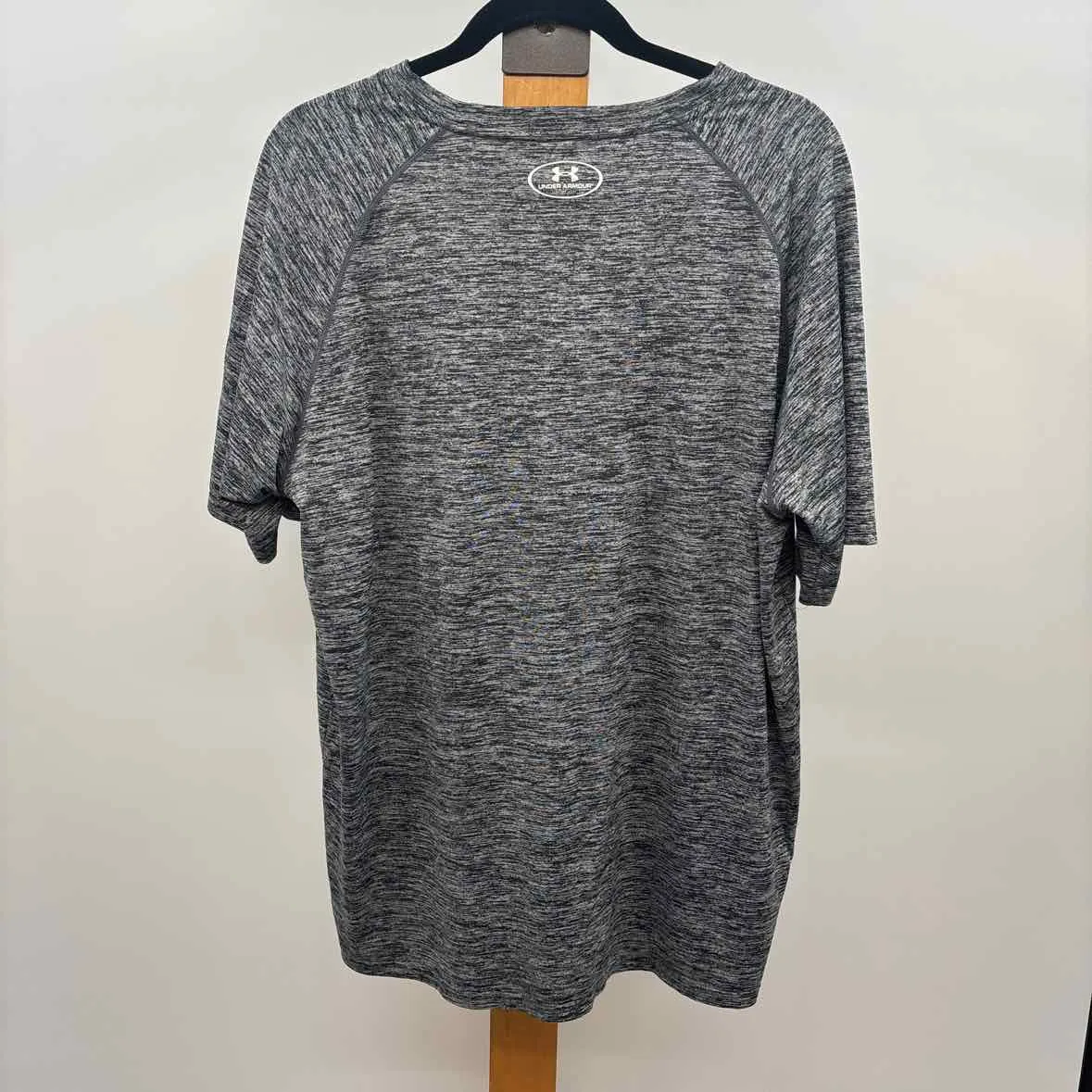Under Armour Men's Size XL Black Heathered Short Sleeve Shirt