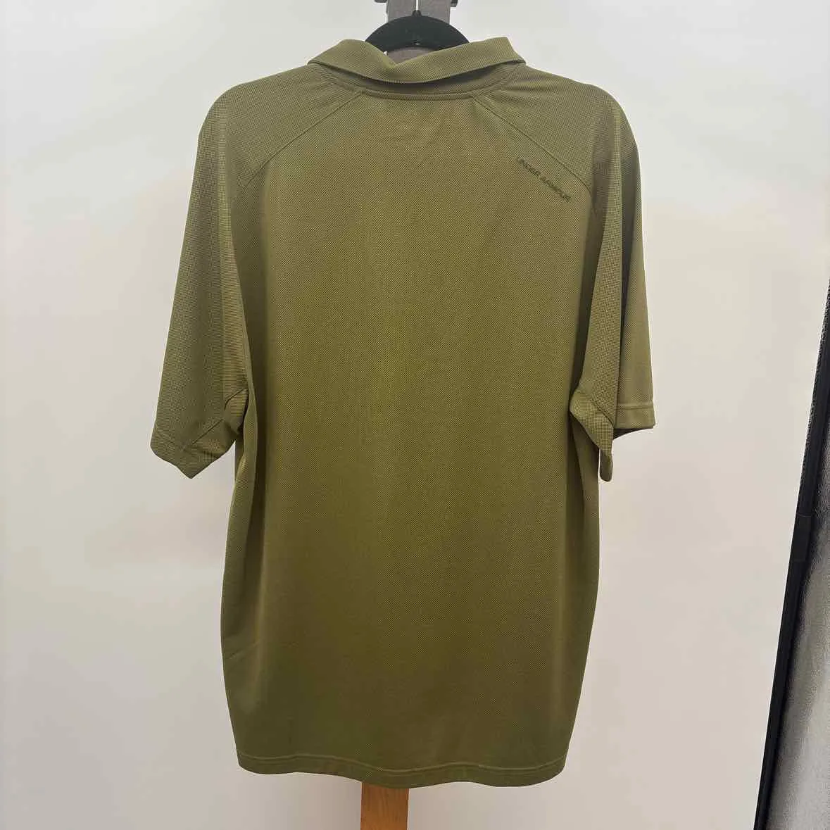 Under Armour Men's Size XL Olive Solid Short Sleeve Shirt