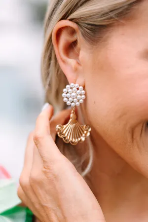 Under The Moonlight Gold Earrings