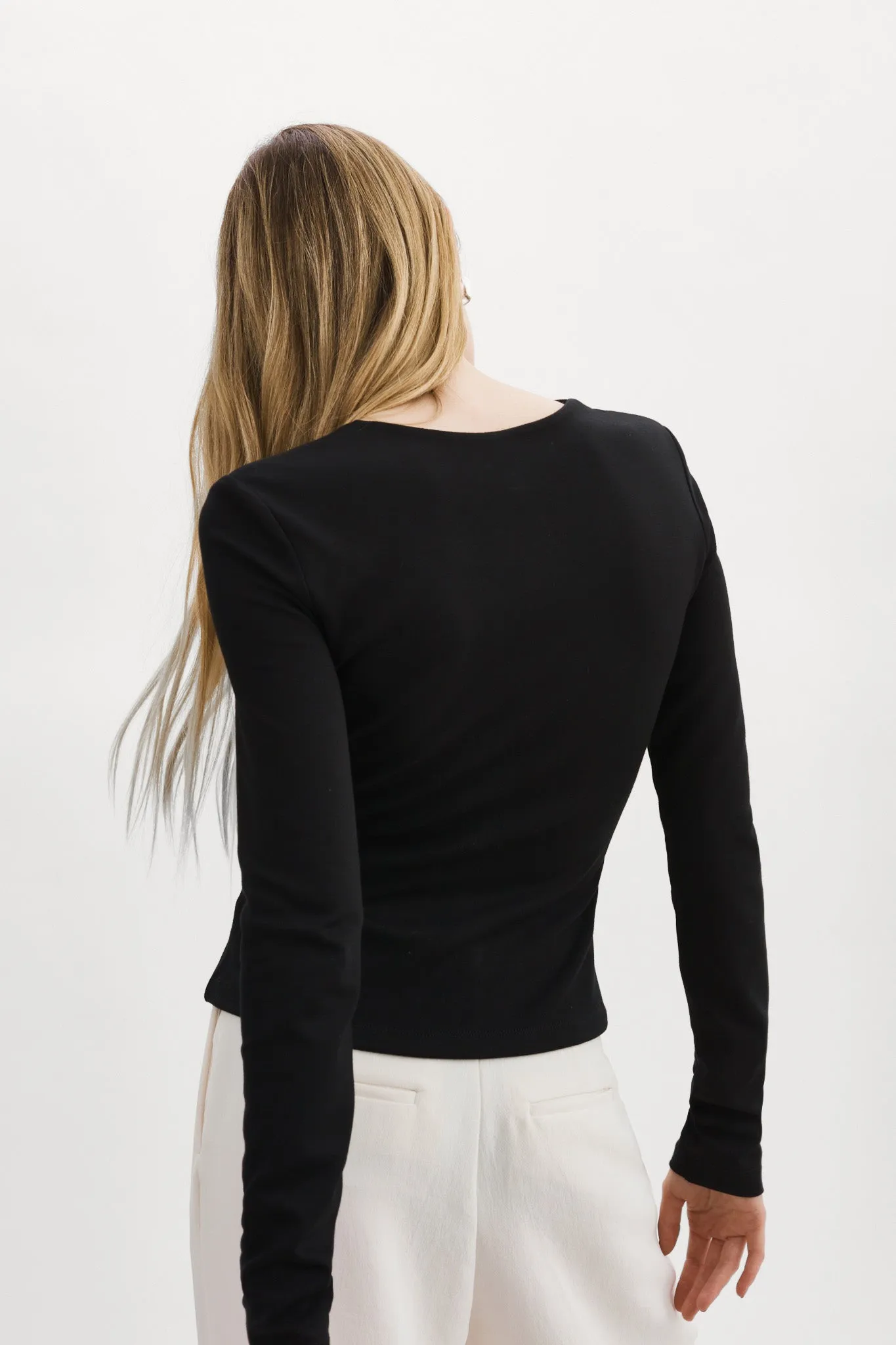 VEDA | Knit Cut-Out Top