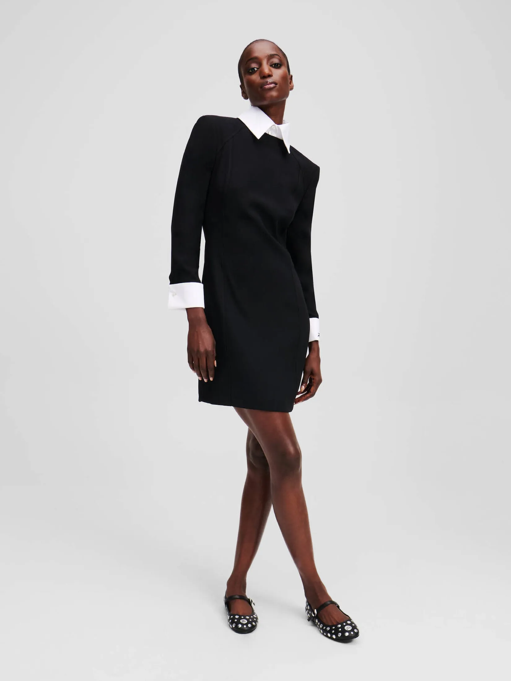 WHITE COLLAR DRESS