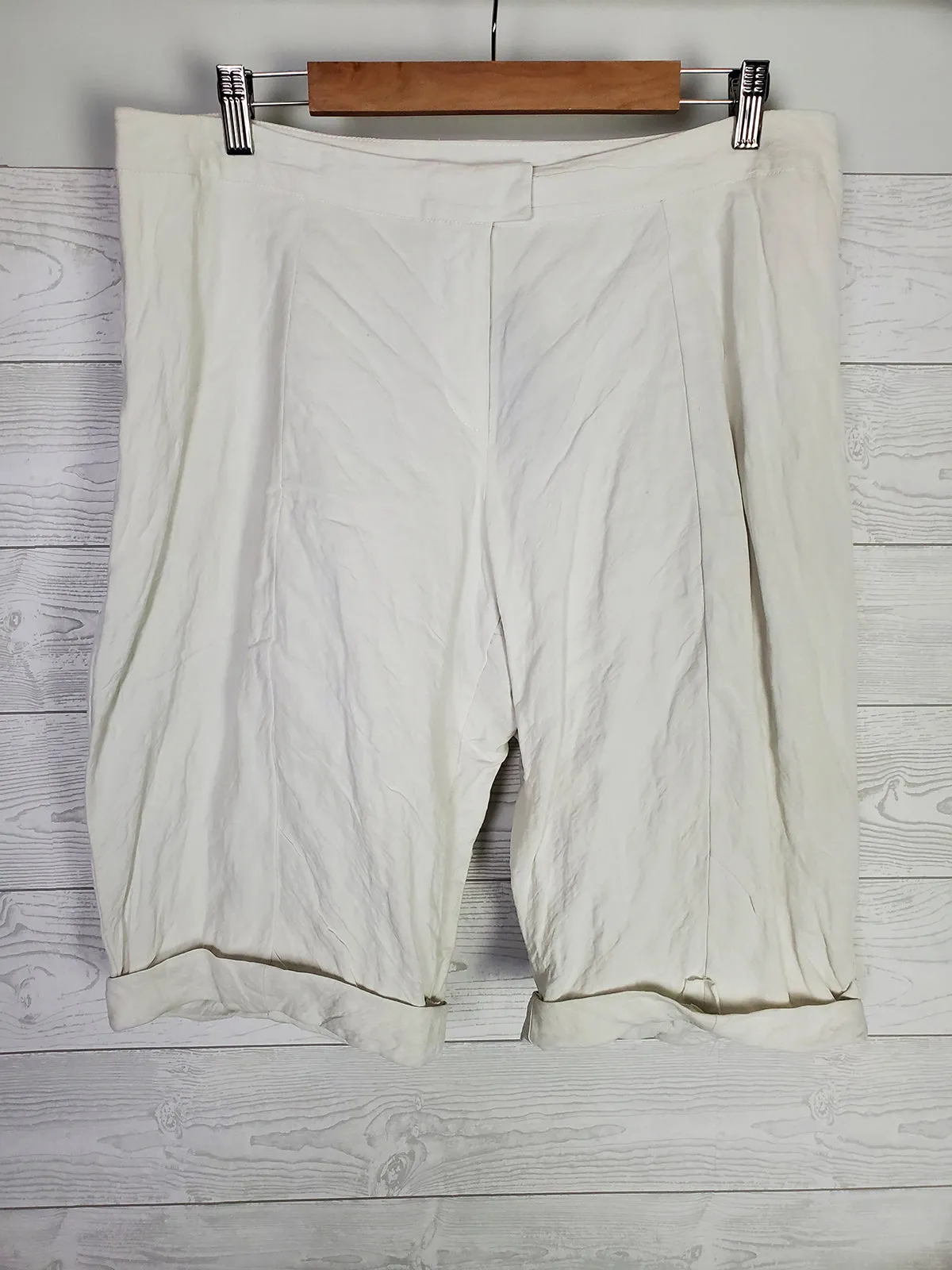 Yeohlee Size 14 Bone Crinkle Shorts NWT